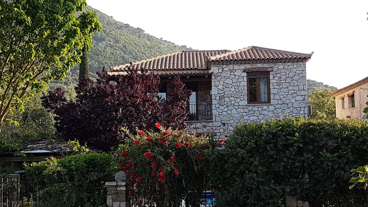 Castello Bellos Villas & Apartments Keri Zewnętrze zdjęcie